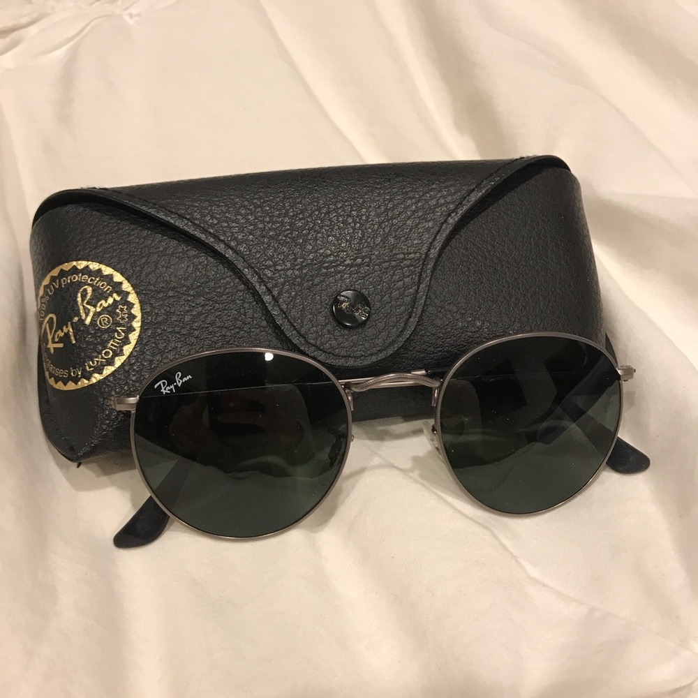 RayBan Round Metal Sunglasses